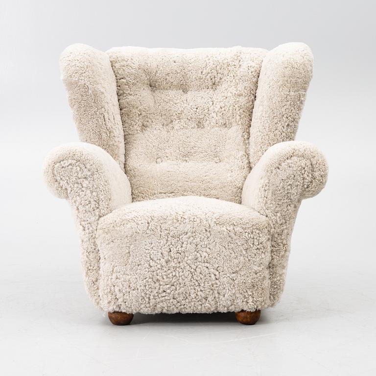 A Swedish Modern armchair, mid20th century.