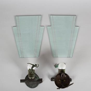 A pair of Art Deco wall lamps, 1930s/40s.