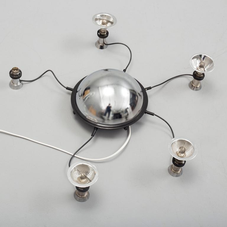 BENGT KÄLLGREN & PER SUNDSTEDT, a 'Trix Transformator ceiling light from Zero.