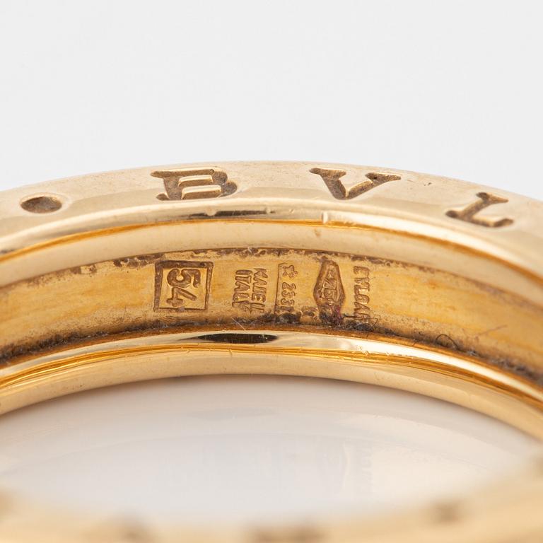 A Bulgari ring 18K gold "B.Zero 1".