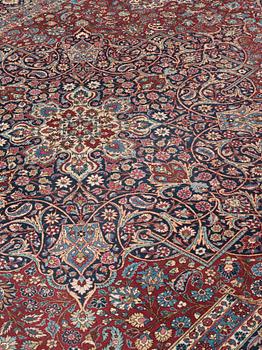 CARPET. Semi-antique Teheran/Semnan. 462 x 321,5 cm.