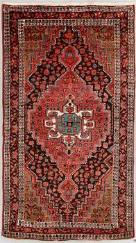 MATTA, Hamadan, 1900-talets senare del, 228 x 128 cm.