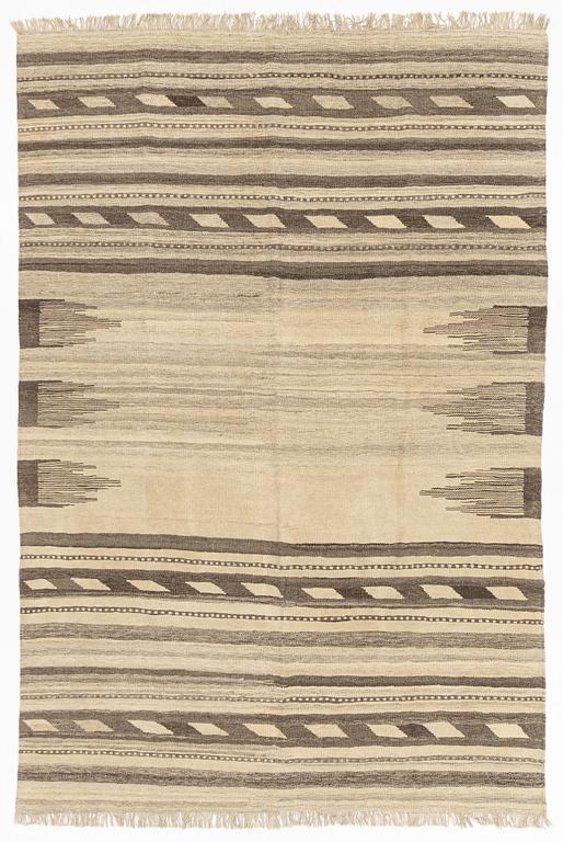 A persian kilim, ca 300 x 200 cm.