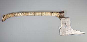 BERGSMANSYXA, troligen Sachsen, bär datering 1724.