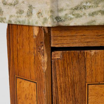 Chest of drawers, Gustavian style, 19th century.