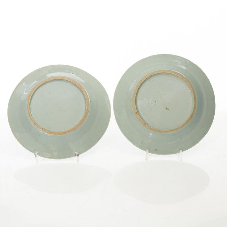 A set of thirteen Chinese blue and white porcelain dishes, Qing dynasty, 19th century.