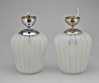 TAKLAMPOR, ett par, funkis, 1930-/40-tal. H ca 38.