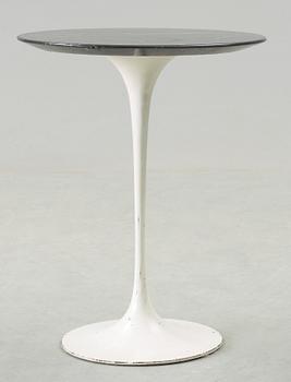 SOFFBORD, "Tulip", Eero Saarinen, Knoll International.