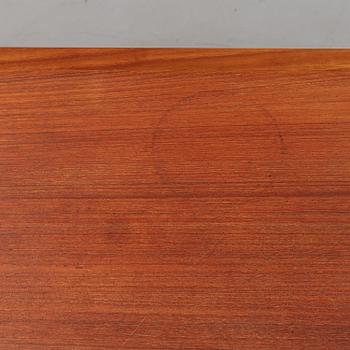 A 1950/60's dining table from Slagelse Møbelvaerk A/S with two additional leaves.