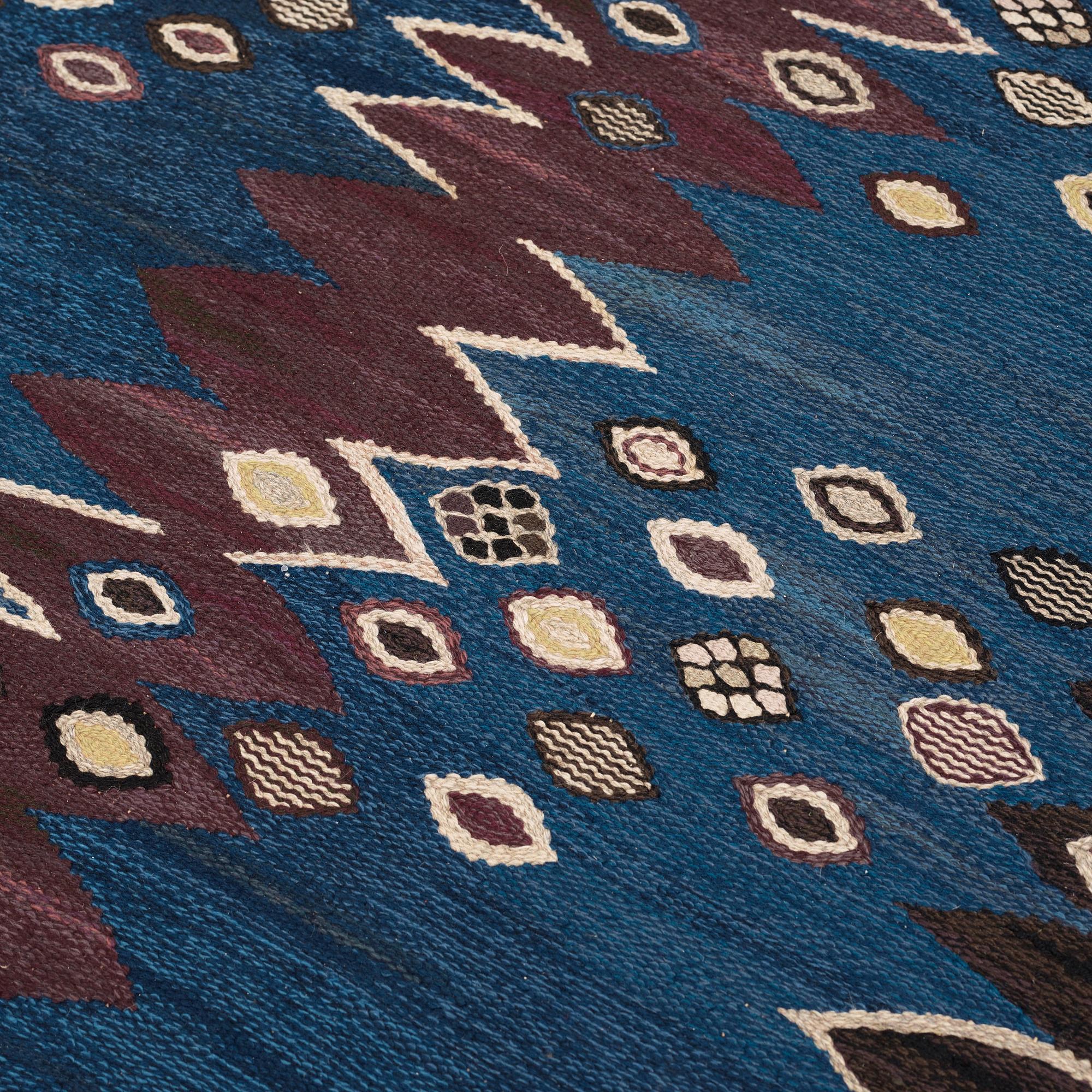 MATTA. "Snäckorna". Gobelängteknik. 275,5 x 194 cm. Signerad AB MMF BN.