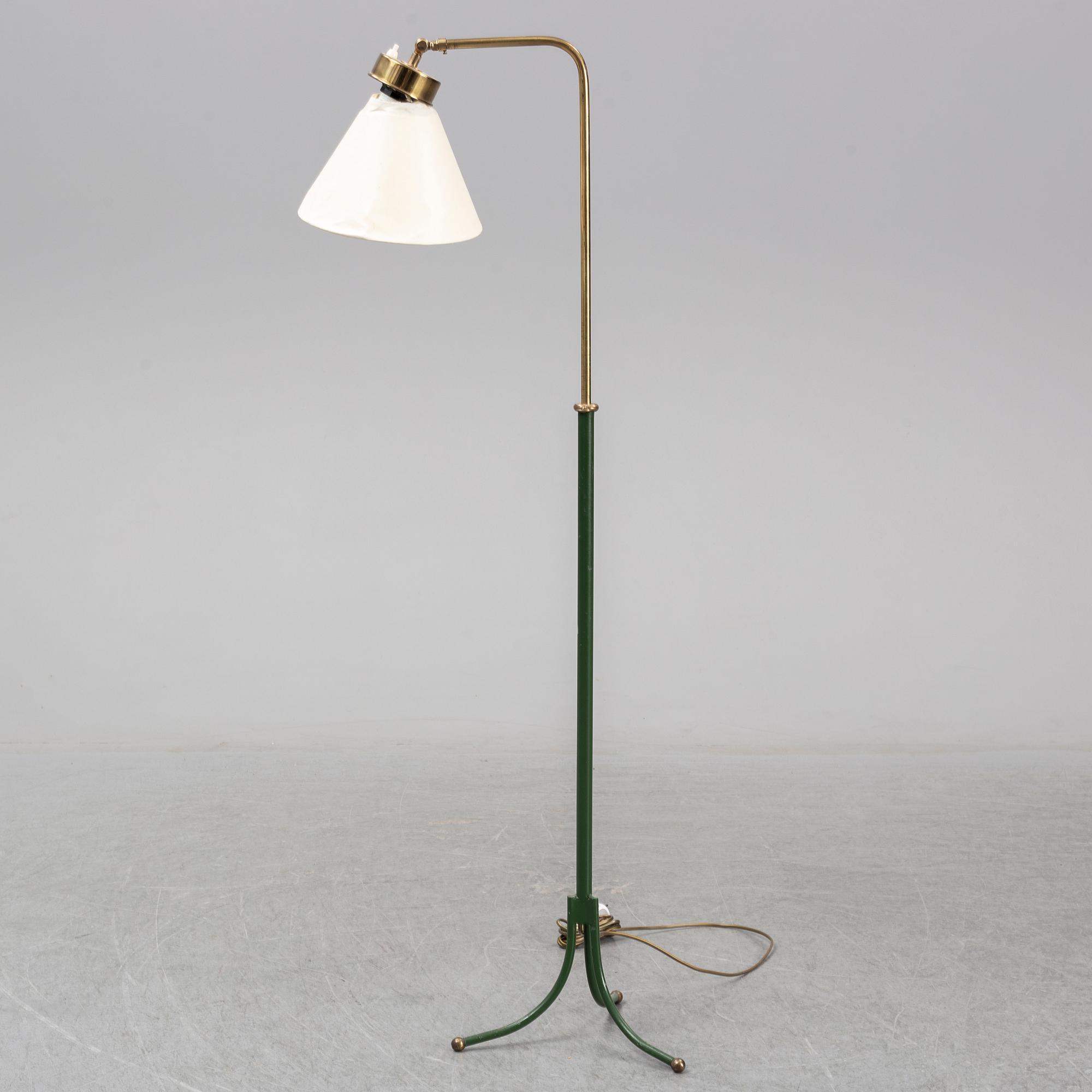 JOSEF FRANK, golvlampa, modell 1842, Svenskt Tenn.
