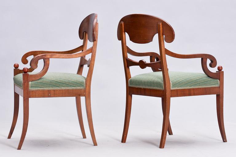 KARMSTOLAR ett par, Karl Johanstil, 1800/1900-tal.