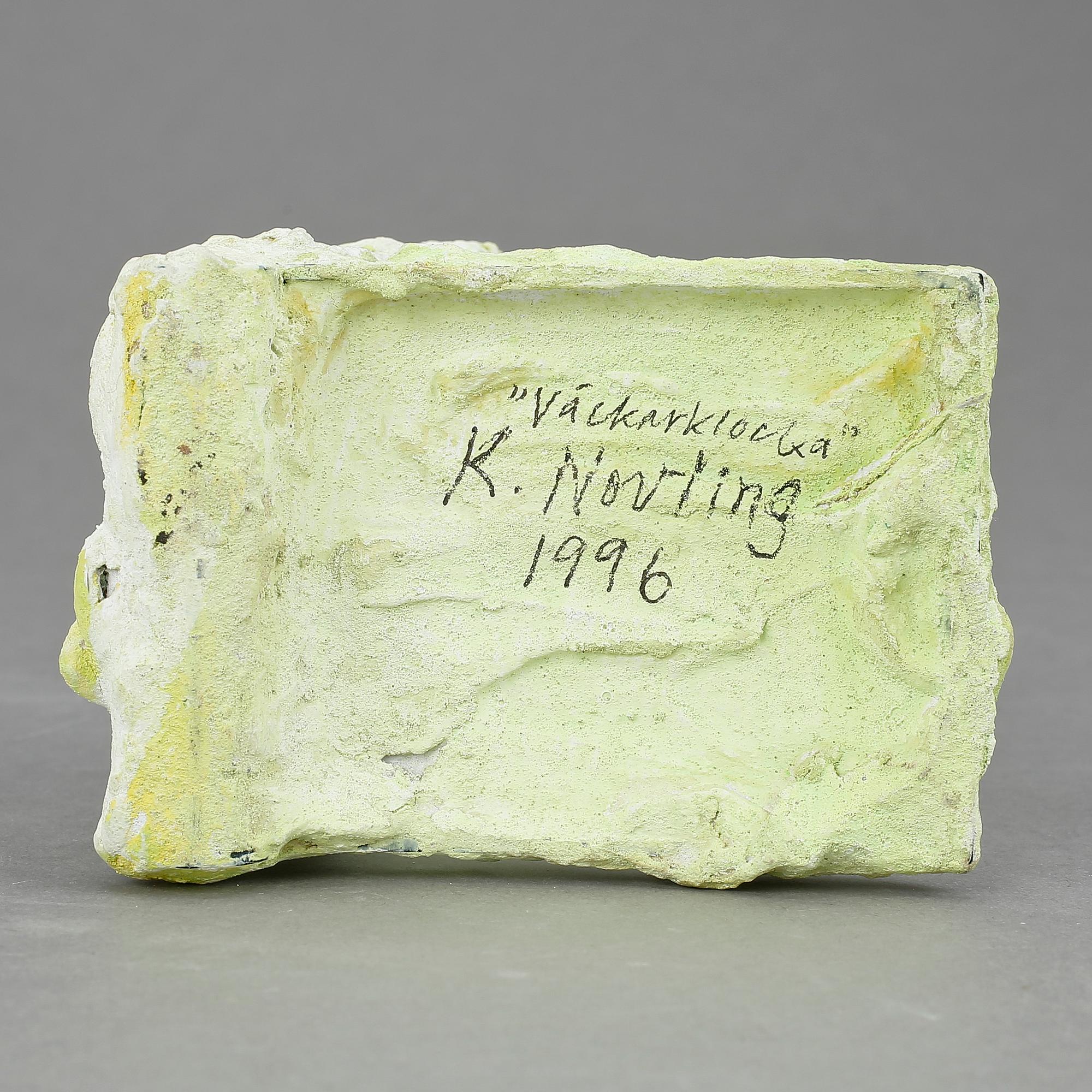 KATARINA NORLING, gips, "Väckarklocka", signerad och daterad 1996.