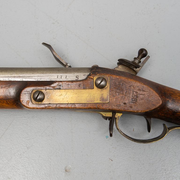 A Swedish flintlock gun 1815-26 pattern.