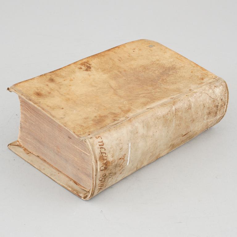 BOOK, Hugonis Grotii "De jure belli ac pacis libri tres.." dated 1689.