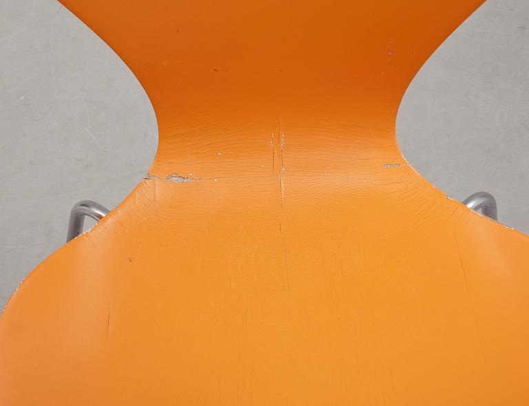 STOLAR, 6 st, "Sjuan", Arne Jacobsen för Fritz Hansen, formgiven 1955.
