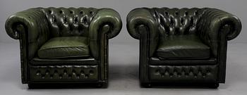 FÅTÖLJER, ett par, Chesterfieldmodell, 1900-talets andra hälft.