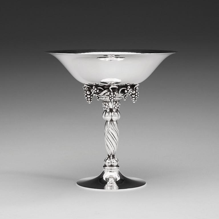 GEORG JENSEN, skål på fot, Köpenhamn 1979, sterling.