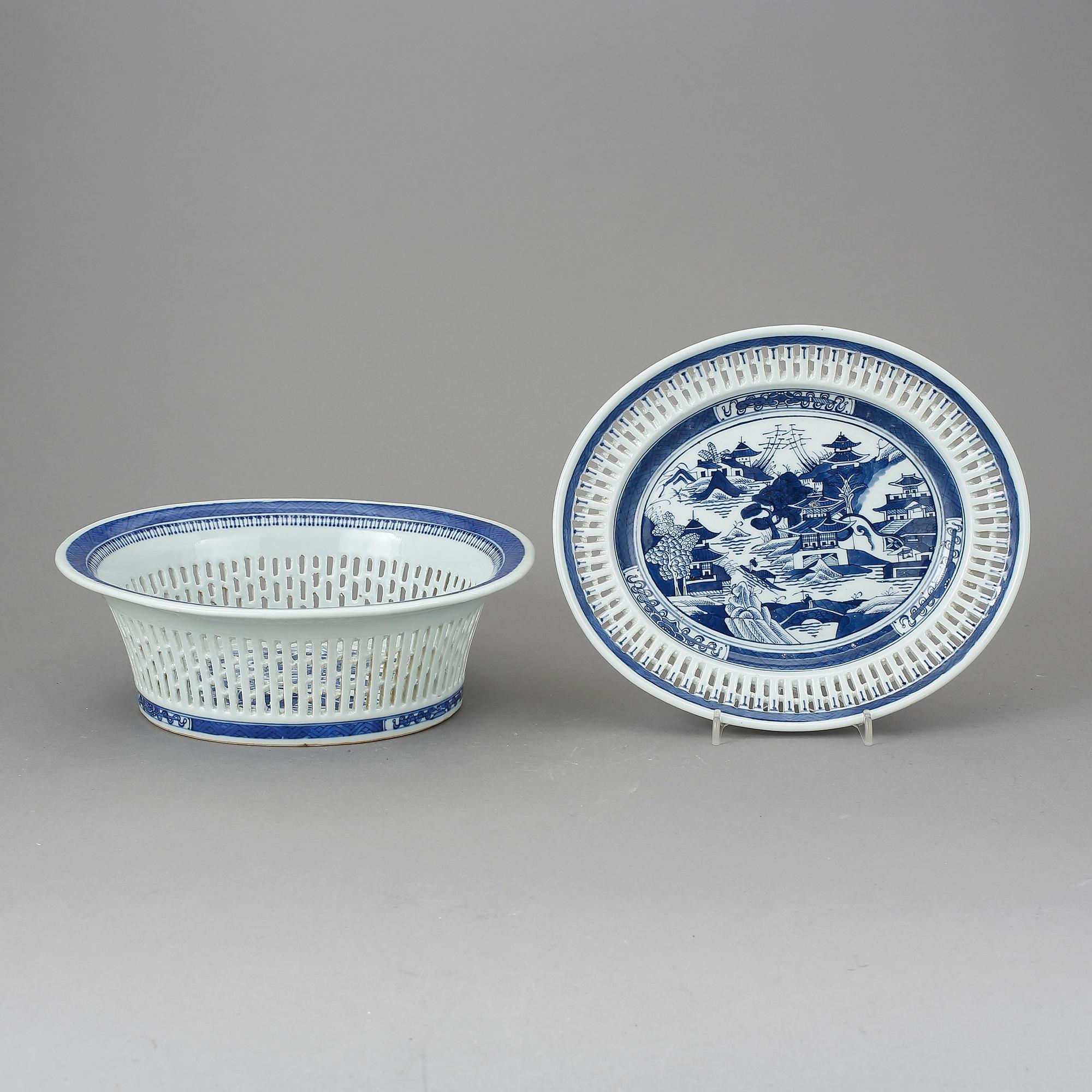 GALLERSKÅL OCH FAT, porslin, Kina, 1900/2000-tal.