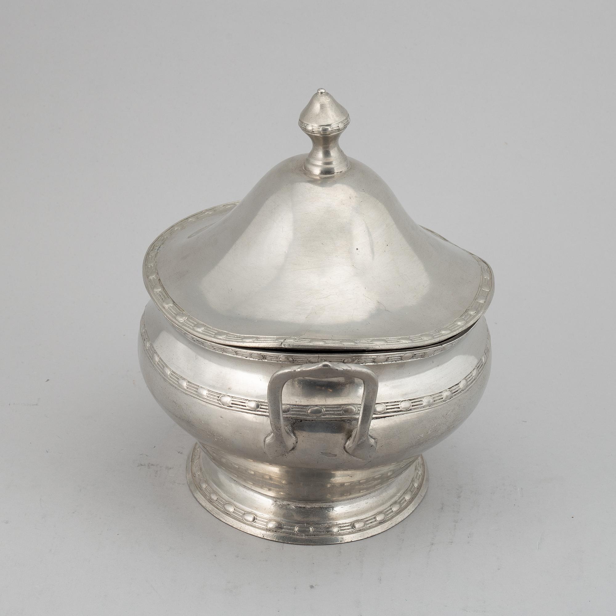 A late Gustavian pewter tureen by C G Malmborg.