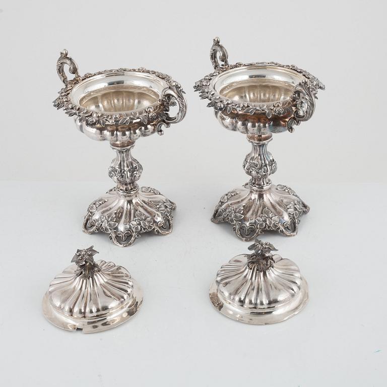 A pair of Swedish silver sugar bowls, mark of Gustaf Möllenborg, Stockholm 1857.