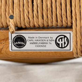 Hans J. Wegner, stolar, ett par, modell CH24 "Y-stolen", Carl Hansen & Son, Odense, Danmark.