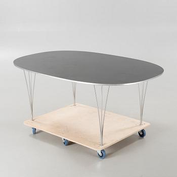 A "Superellipse" table, designed by Bruno Mathsson, second half of the 20th century.