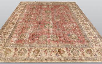 Matta, orientalisk, ca 385 x 267 cm.