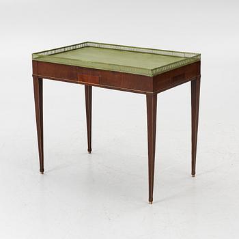 Late Gustavian tray table, circa 1800.