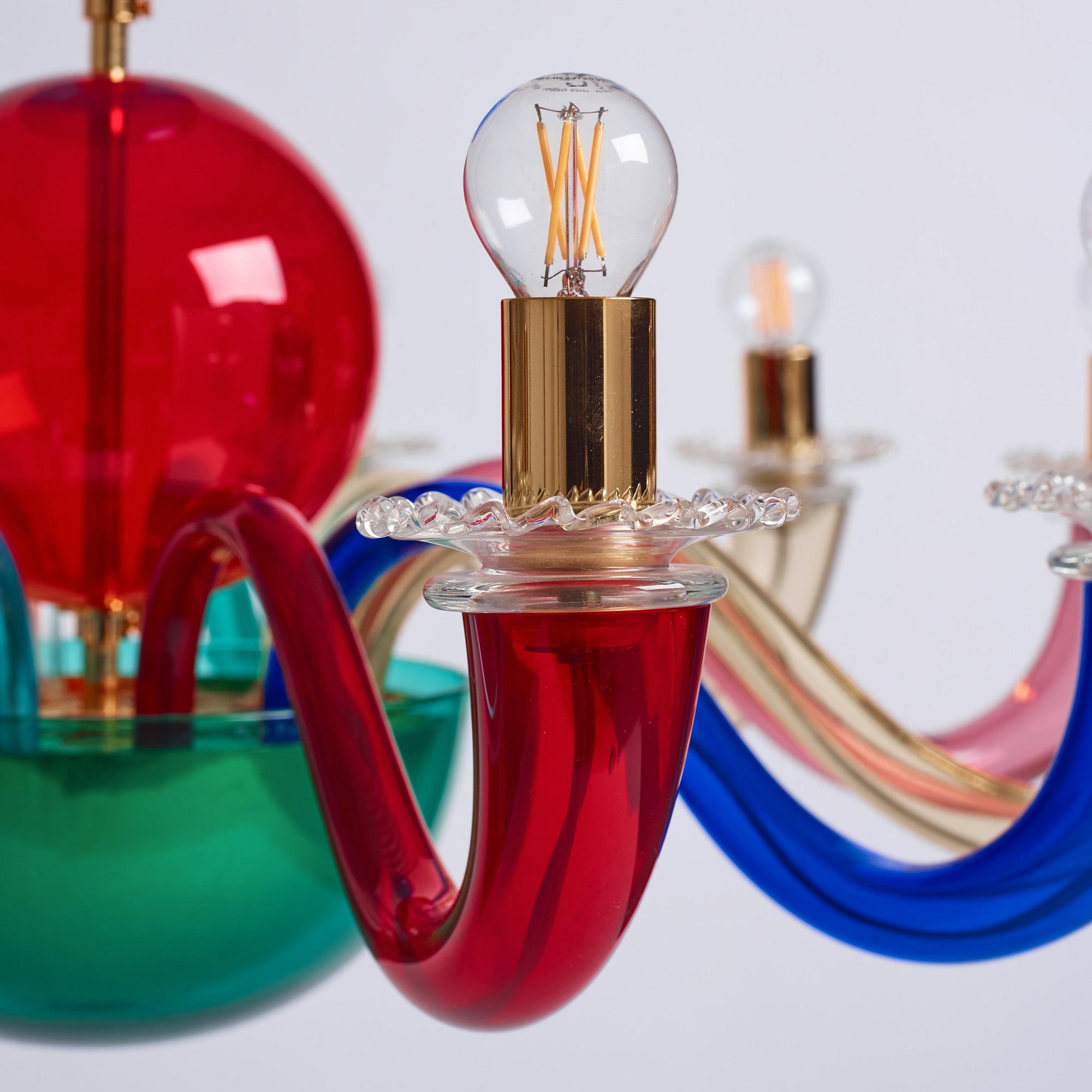 Gio Ponti, a contemporary 12 light chandelier, for Venini, Italy.