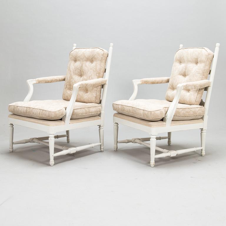 A pair of so-called "Gripsholm armchairs", early 20th century.