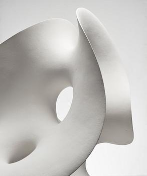 Eva Hild, a white stoneware sculpture, "Loop 649", Sweden 2005.