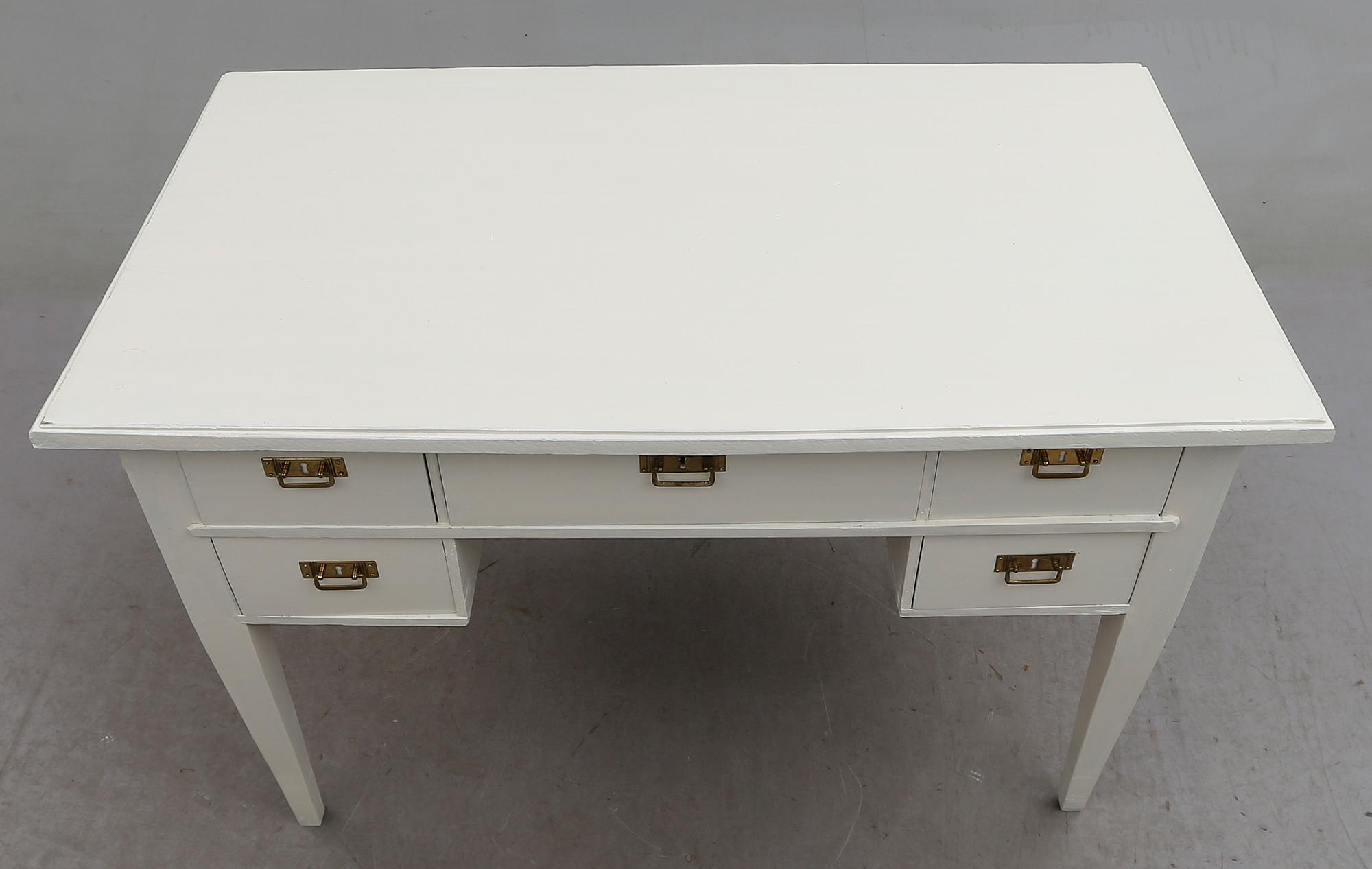 SKRIVBORD, 1900-talets första hälft.