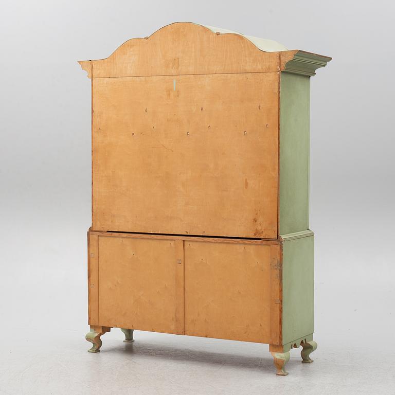 Cabinet, Rococo style, 20th century.