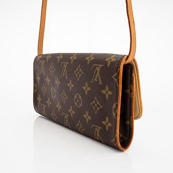 Louis Vuitton, a Monogram Canvas 'Pochette Twin' bag.