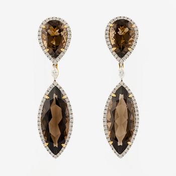 Earrings, 18K gold with drop-shaped and navette-shaped smoky quartz and navette-cut and brilliant-cut diamonds.