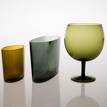 Two glass vases, SH 142, and an oversized aroma glass, 1406, Nuutajärvi. Design year 1958 and 1955.