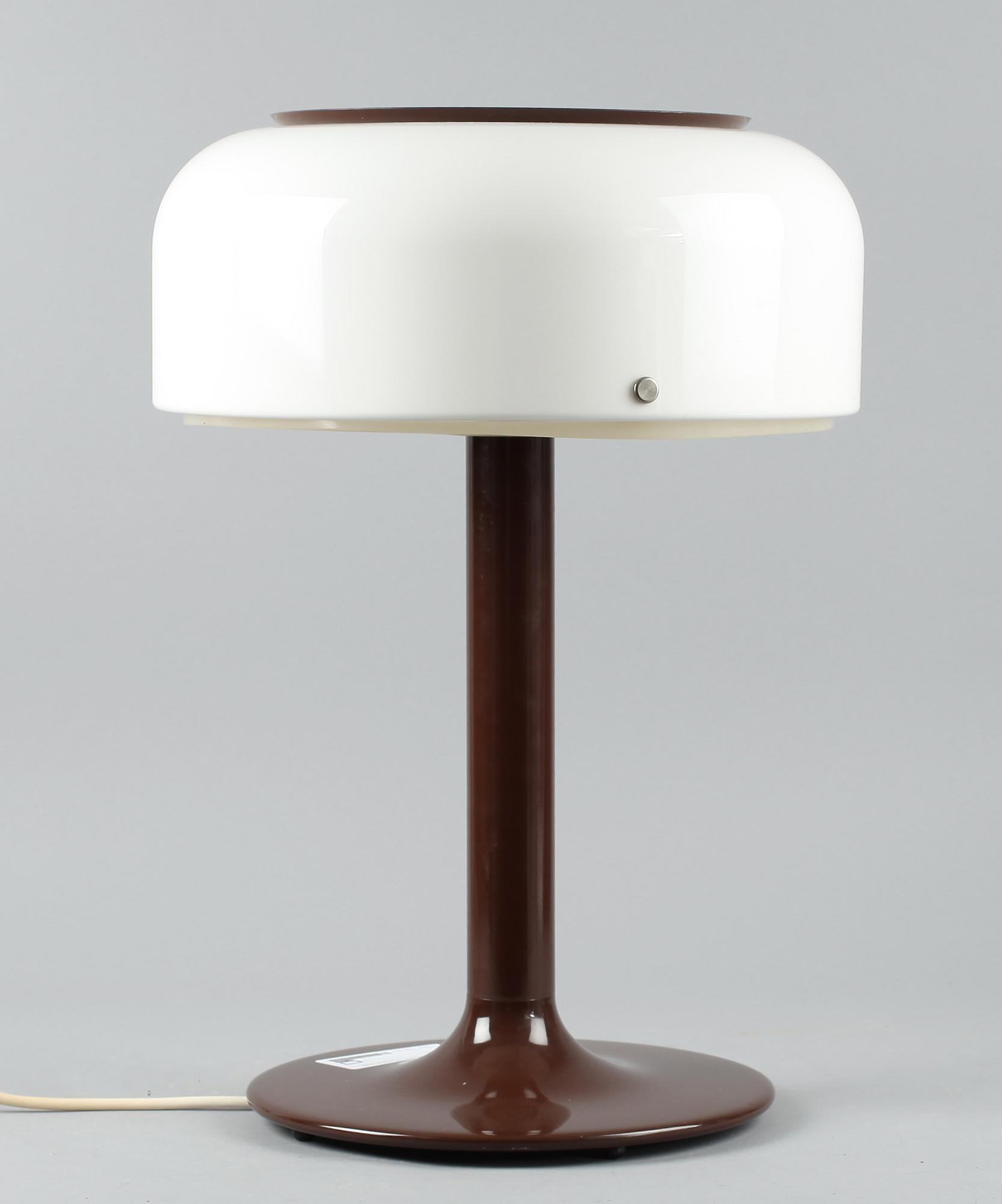 BORDSLAMPA, "Knubbling" Ateljé Lyktan.