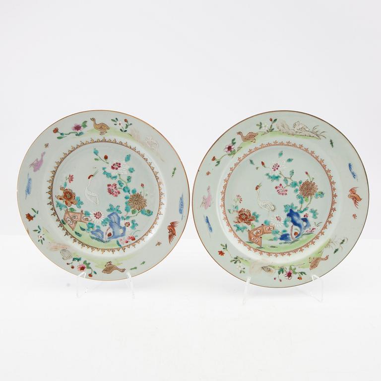 Plates, 5 pcs. China, Qianlong period (1736-95), porcelain.