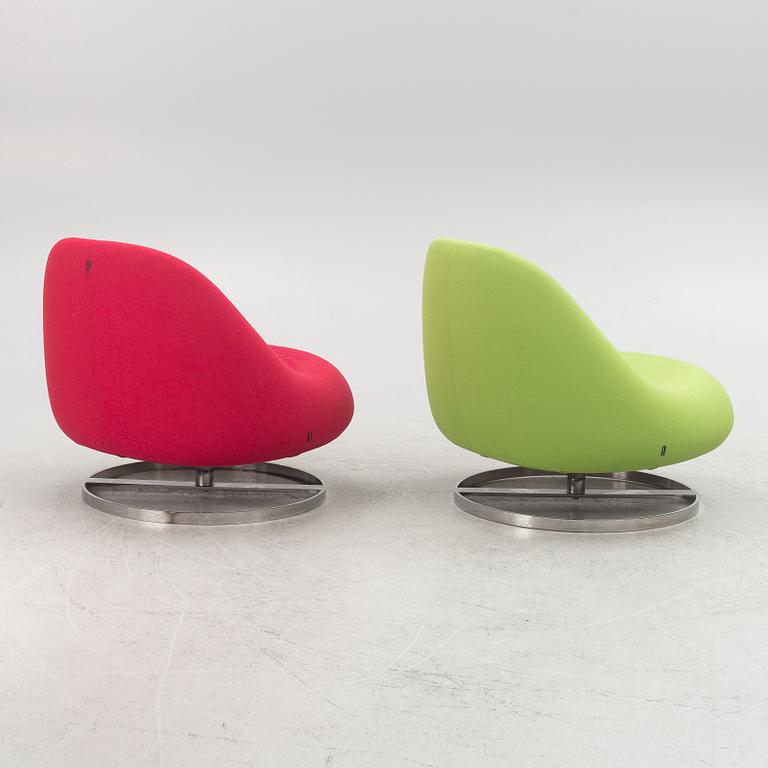 Anders Hjelm, a pair of lounge chairs, "Flow", Johanson Design, Markaryd.