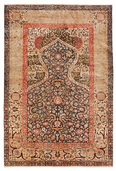 241. SEMI-ANTIQUE TURKISH. 191,5 x 128 cm (plus 1,5 cm flat weave at each end).