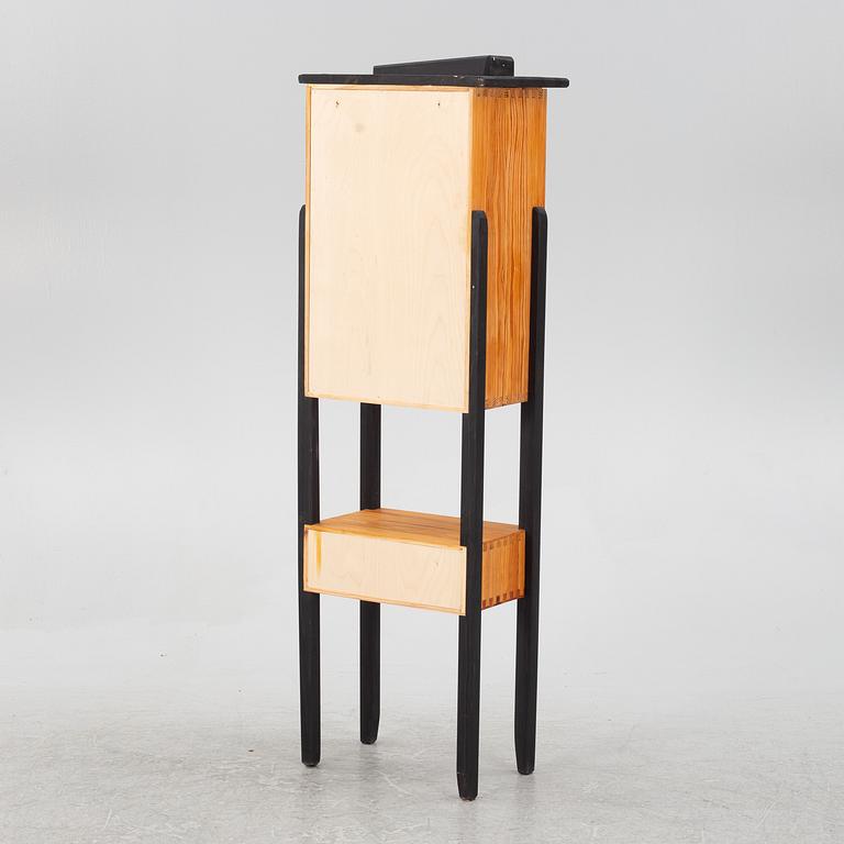 Marita Olsson, skåp, Arvika Konsthantverk, 2000-tal.