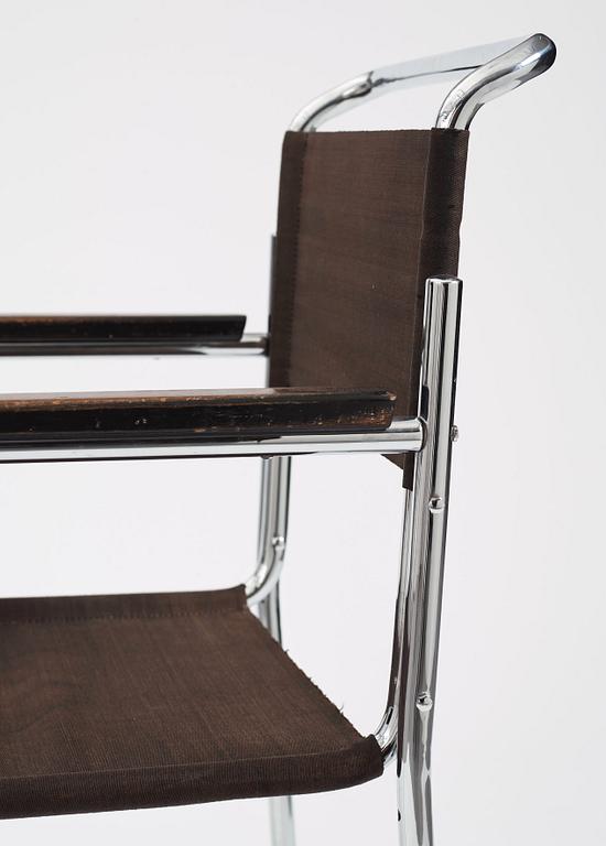 Marcel Breuer, most likely an intermediate version of  model "B-11", Thonet ca 1929-30.