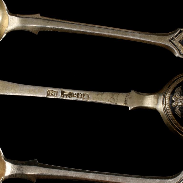 TESKEDAR, 5 + 6 st, Moskva, Ryssland, 1866, vikt 240 g.