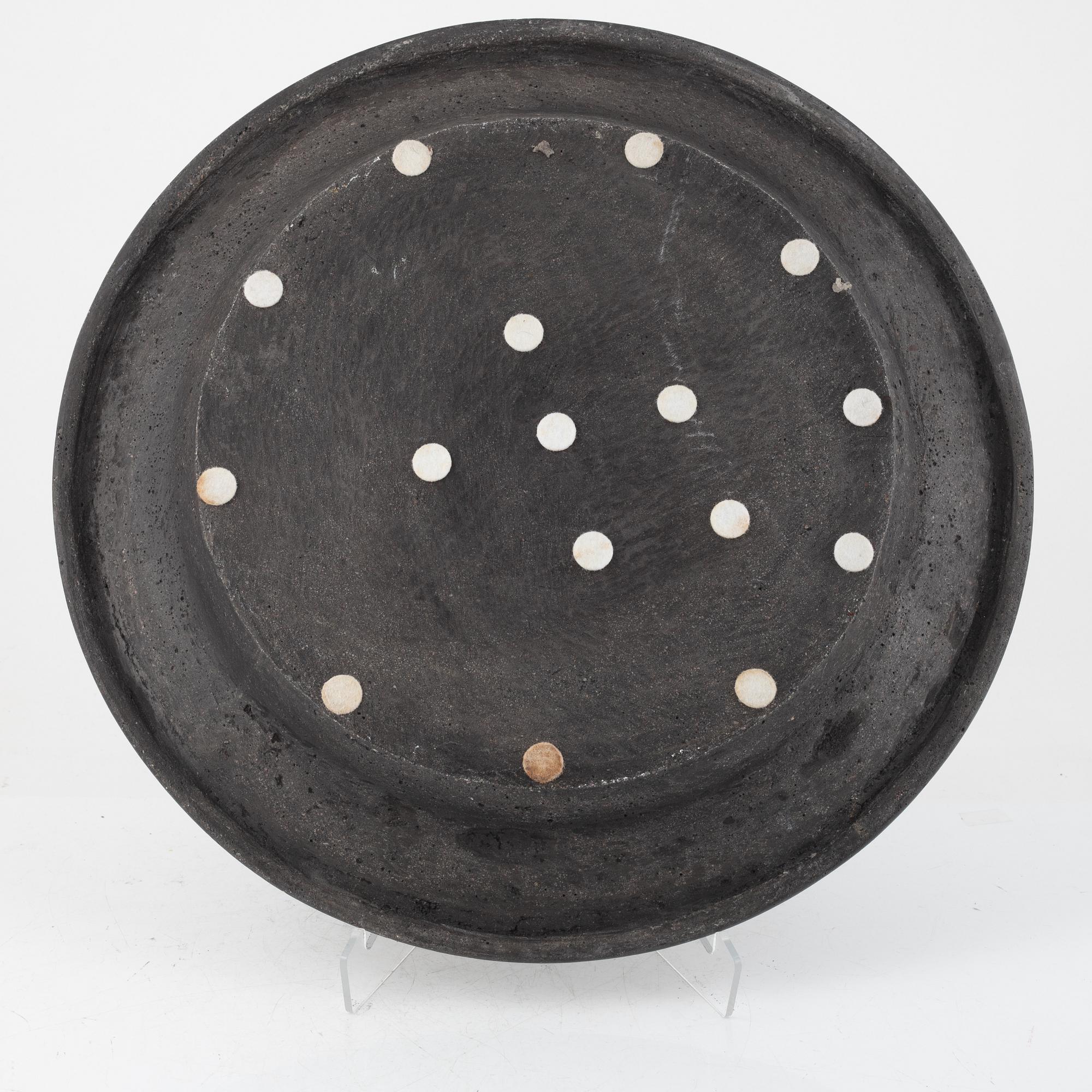 Anja Notini, an earthenware dish, own workshop, Saltsjö-Boo.