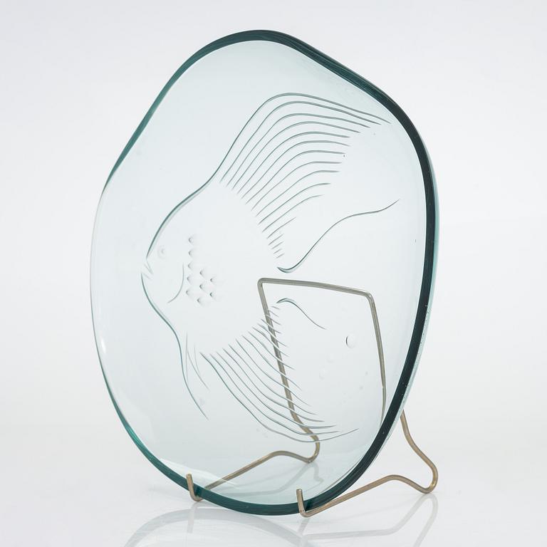 Gunnel Nyman, a glass plate 'Fish plate' signed Gunnel Nyman, Karhula 1937.