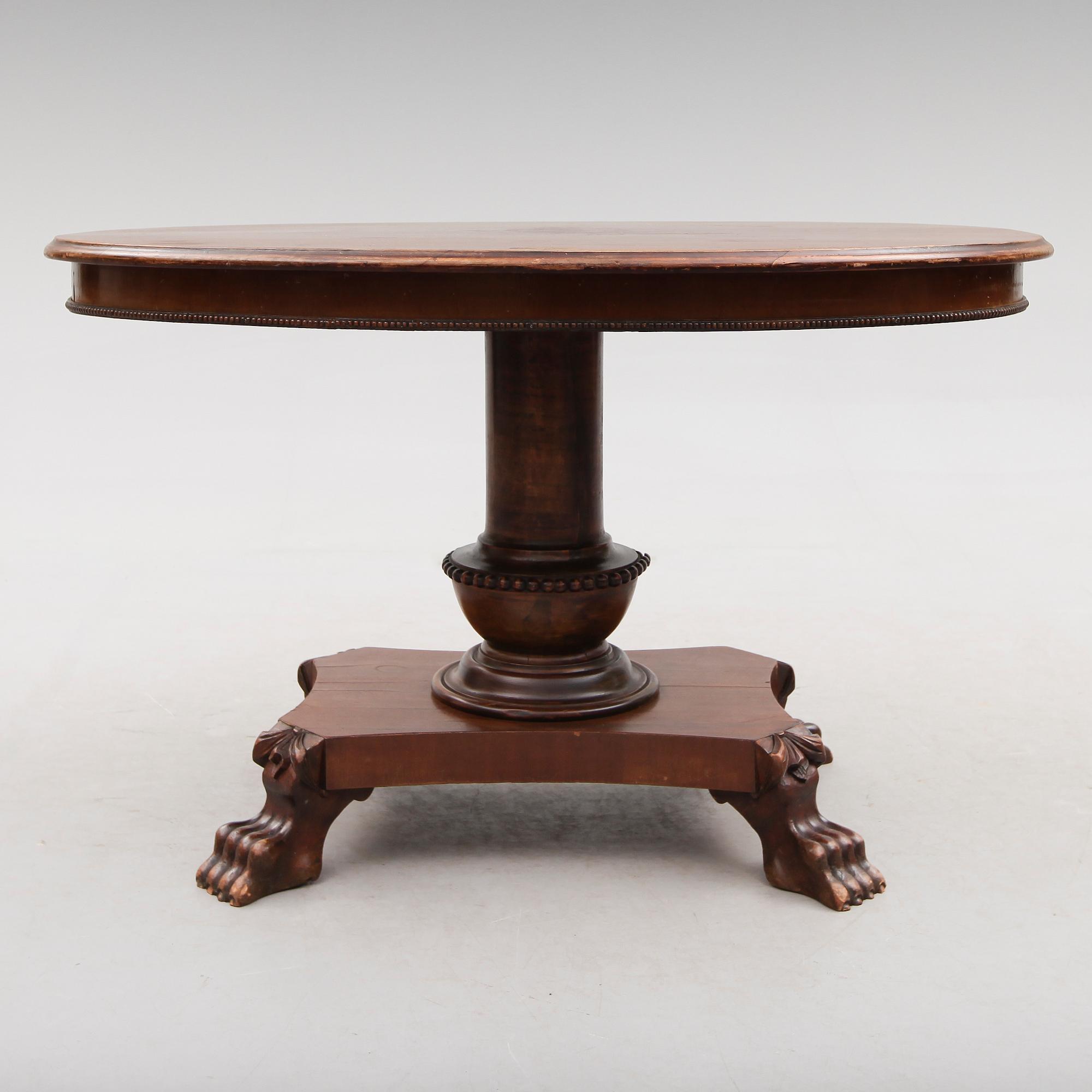 SALONGSBORD, 1800-talets andra hälft.