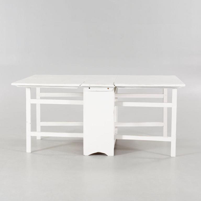 A folding table from the secodn half of the 20th century.