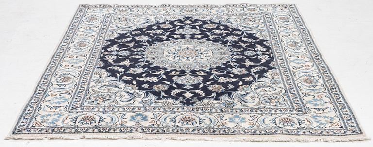 Rug, Nain, approx. 240 x 200 cm.