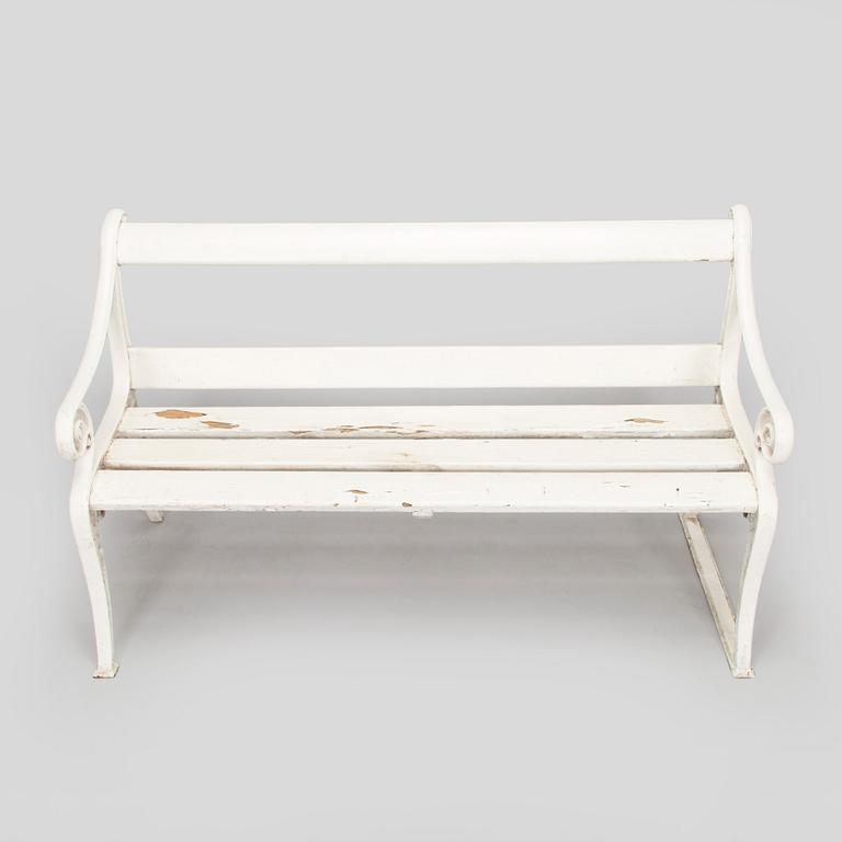 Trädgårdssoffa, 1900-talets första hälft.